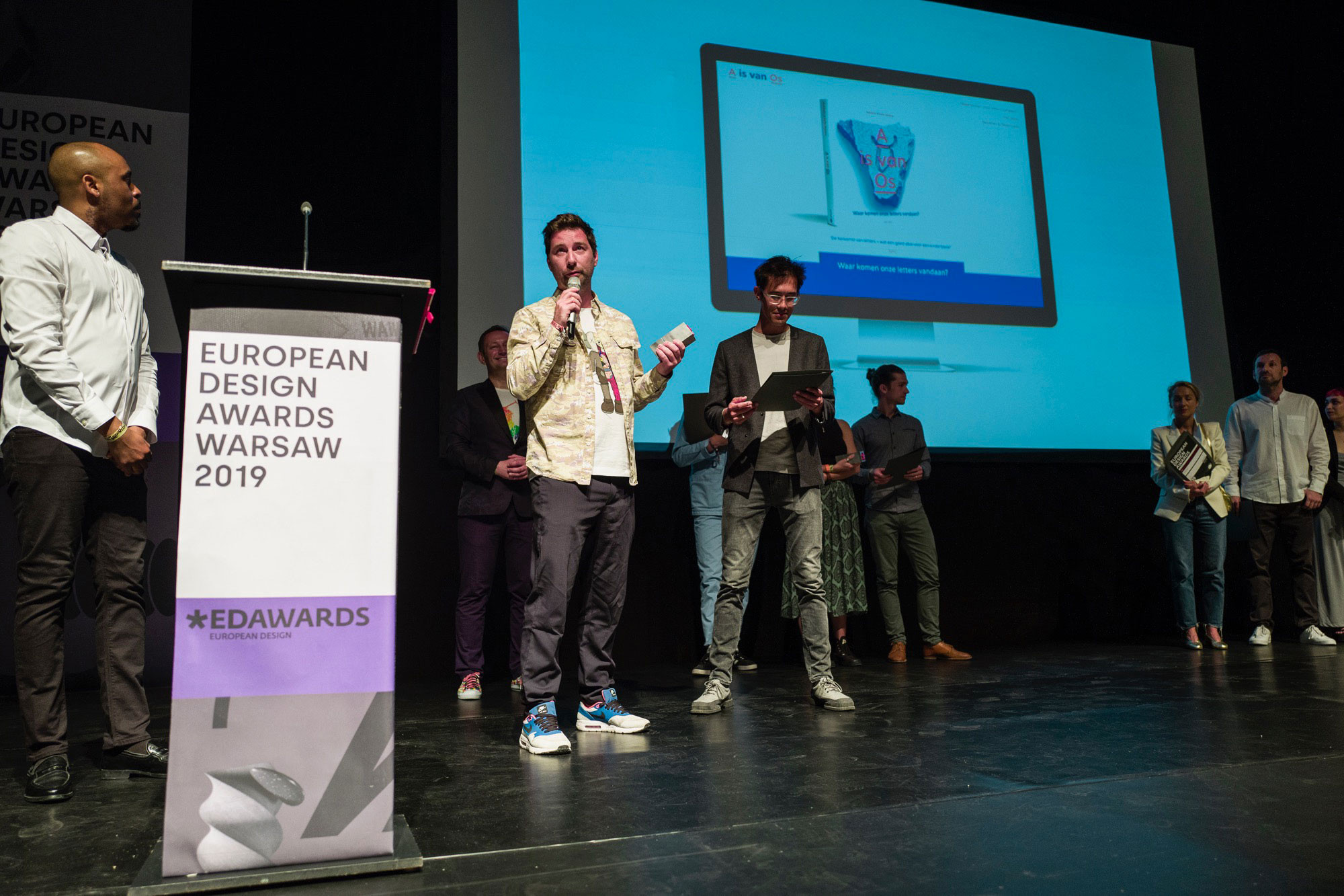 48060278796 0d57d180b1 O